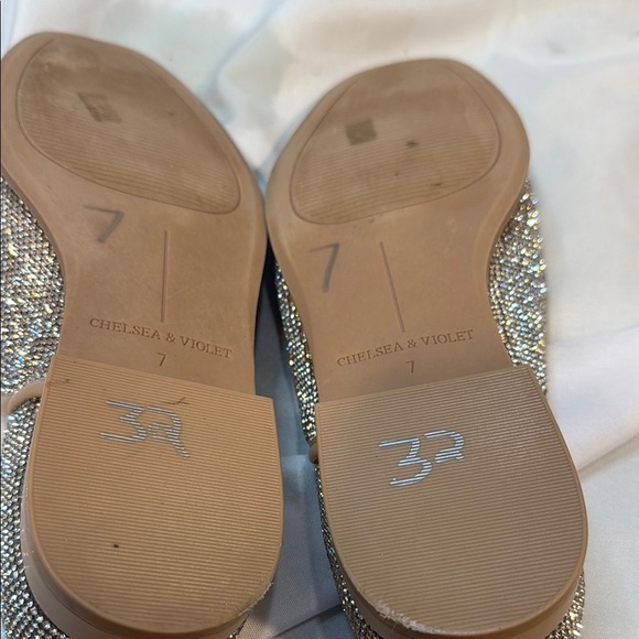 Chelsea & Violet, Silver Bling Shoes, Flats, Sz 7, Rhinestone Crystals, Shiny - Picture 11 of 11